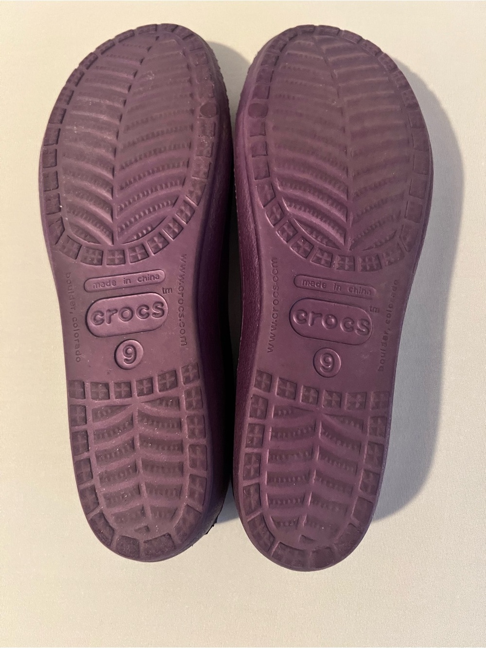 CROCS Slip-On Ballet Flats in Deep Purple | Women's size 9 - Picture 2 of 5